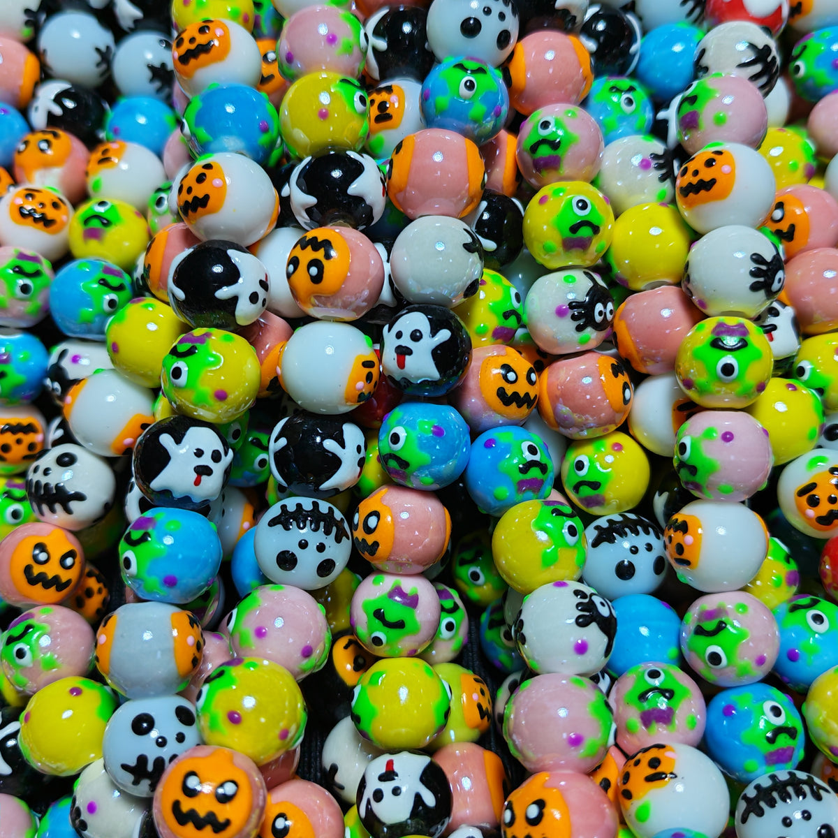 Ceramic Halloween-String